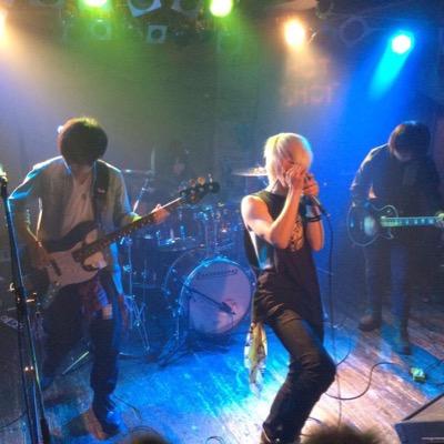 都内を中心に活動してるBIG mouseというラウドロックバンドの公式アカウントです。ライブ情報、近況などをツイートします。メンバーののアカウントはこちら→vo.Jack(@jack_vocal) gt.チョウ(@kak_umei) dr.Yuki(@moooof_)