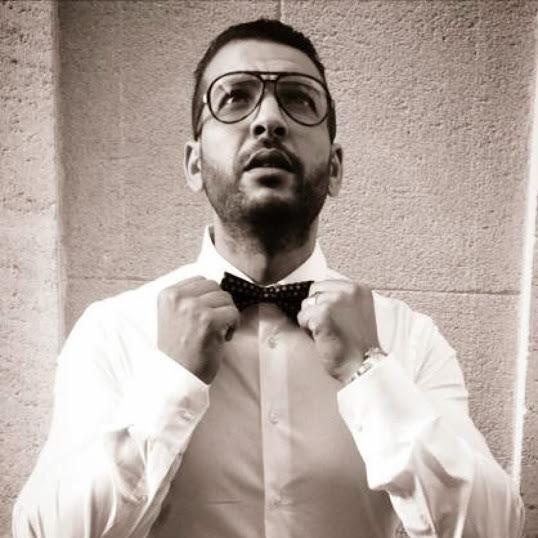 La vie est un rêve pour le sage, un jeu pour le fou, une comédie pour les riches et une tragédie pour les pauvres. ♦