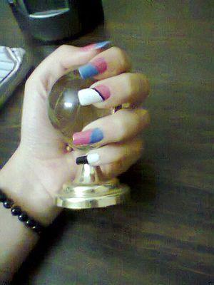 I'm just a good music...gleee! ^_^