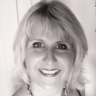 KatyGlitterAndr's profile picture. 