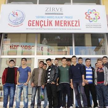 GPDP EĞİTİMLE KARDEŞ OLALIM PROJESİ 
ZİRVE ÜNİVERSİTESİ