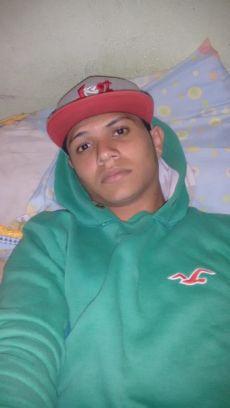 ws1533's profile picture. 