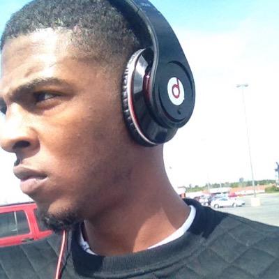 AB_Gizzzle's profile picture. 