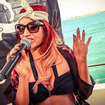 Singer/Songwriter/Entertainer