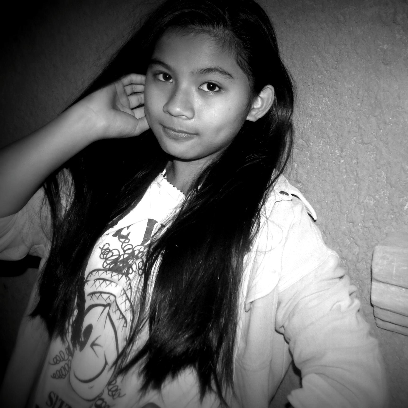 MadelineHolman's profile picture. 