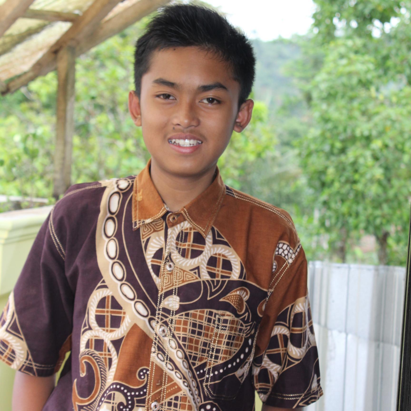 MRizalNugroho18's profile picture. SHS 2 Wonosobo | Love BeatBox | LiKeD ReD.! BloodZa.! | ReDBeatBoX ForEver | I'm TwenTeaM^8 | BLOODS Cloth