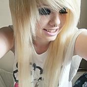 my Real Name is V3nni$3 and I'm doing the same of my sister...N!C0L3....or @RoCknRollPunKmE...