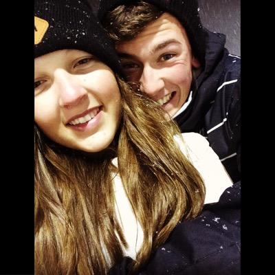 21-01-13 loveyou @XX_LAURAAA_XX Ik hou van je xLaura
