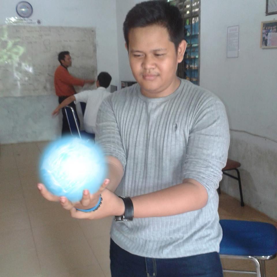 nyari Univ. yang ada Mata kuliah design & Multimedia