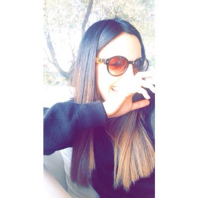 amartophobica's profile picture. “Trova ciò che ami, e lascia che t’uccida.”