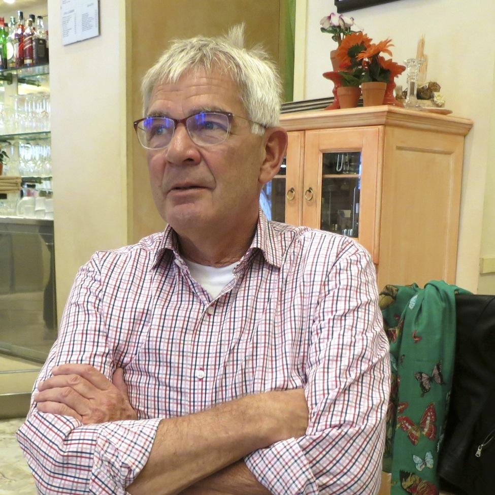 Voormalig schoolleider-V.O. PR-Alzheimer Nederland - Gooi e.o. en trainer ‘Samen Dementievriendelijk’