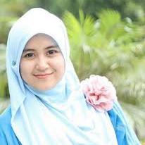 Jangan pernah menghina seseorang karena suatu hari anda akan membutuhkannya