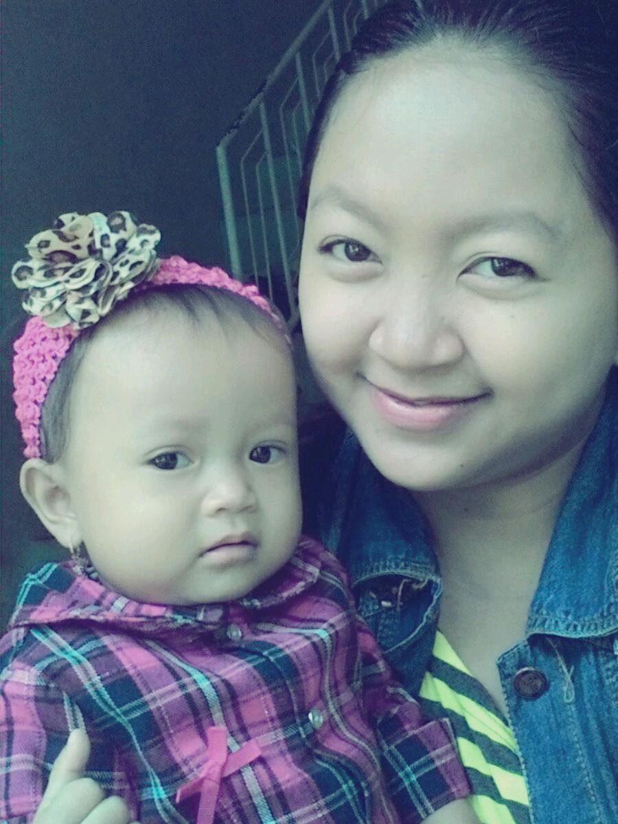 I am a wife of Johan Hidayat and a mother of Zildan & Malika Zhafira