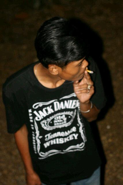 Vocalis Suicide Of Izroil (Gothic Metal) dan Stealing Dolls (Punk Rock) Pin:2957F343 @Suicideofizroil