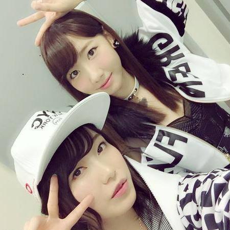 はじめまして エリンダ です よろしく お願います,‼ ^-^ おし: 横山由依 (ずっと) *CMIIW*