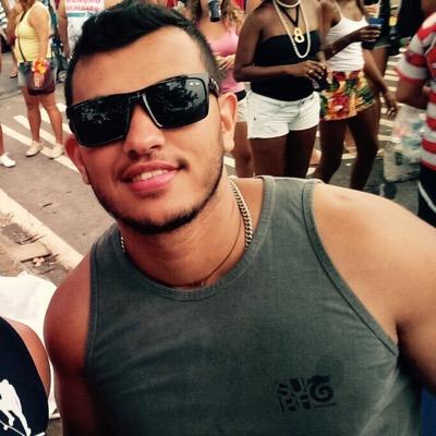 rafaelkdt's profile picture. Inabalavelmente eu sigo em frente!