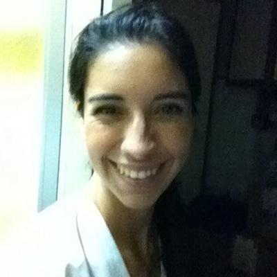 Chilena, Urgencióloga UC, Cocinera amateur, interesada en Cuidados Paliativos en el SU, “Dios sabe más”