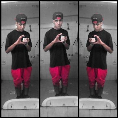 por que no soy famosito?? no me gusta ser forro!! ;) seguime y te sigo :3 inta:https://t.co/b2MxWNRfs7