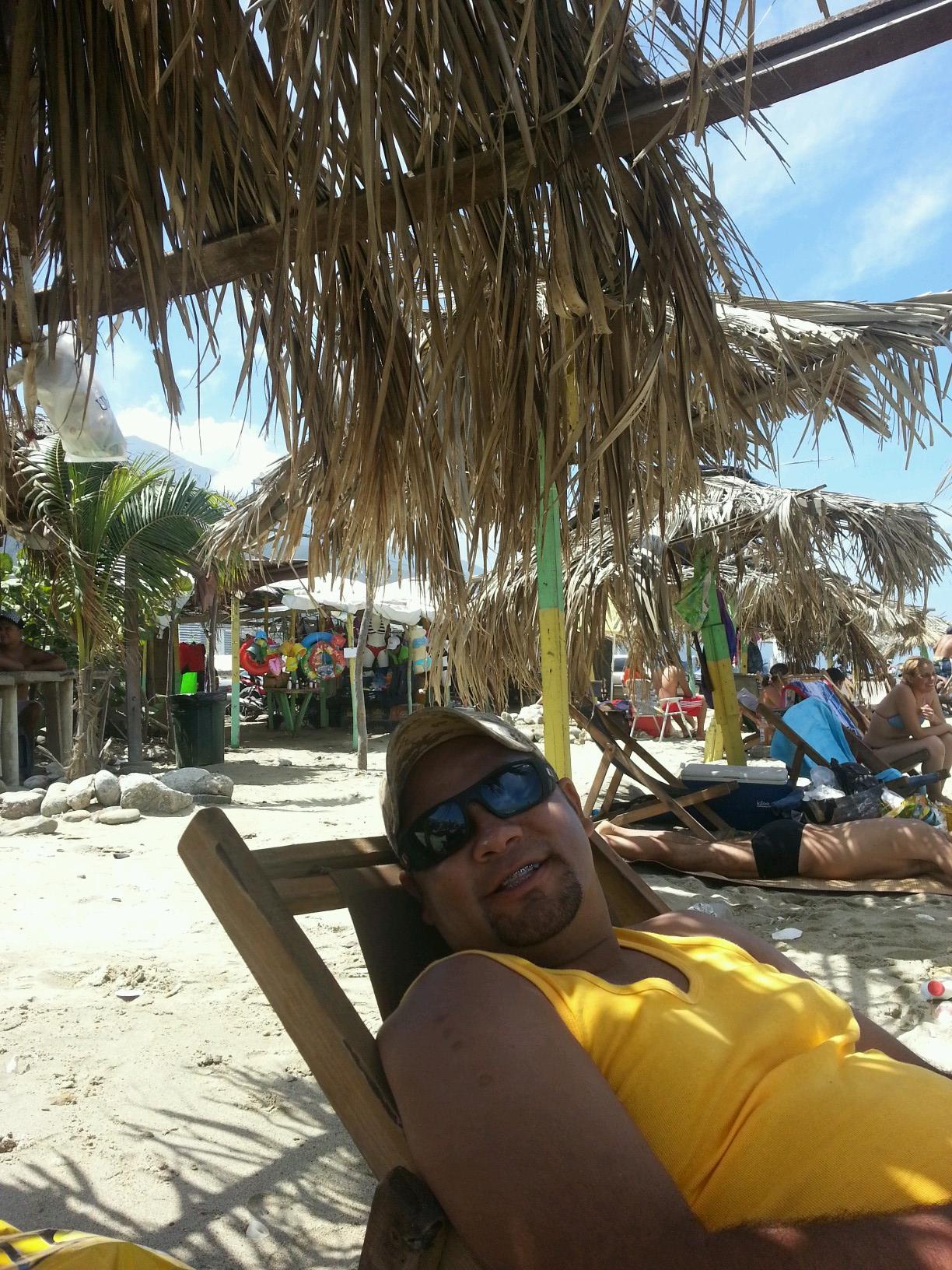 Aprendiendo cada dia mas de la vida y como vivirla! Amante de todo lo bueno,,,