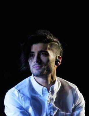 Miih_Horan13's profile picture. virei Directioner pensando q minha vida iria ser um mar de rosas ... so pensei msm ... pq parece um mar de espinhos huehuehue Directioner Zuera akie ✌