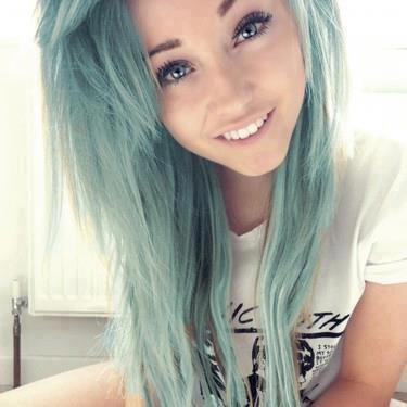 jenny_nolis's profile picture. 