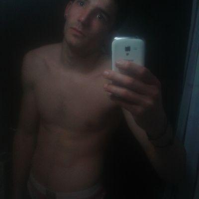 leroyprincipito's profile picture. la droga pasa por el estrecho hasta llegar a nuestras calles