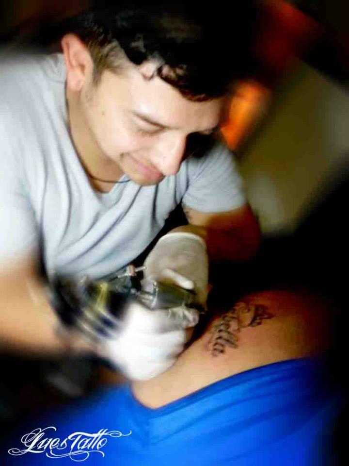 Topógrafo, Fotógrafo, Tatuador.