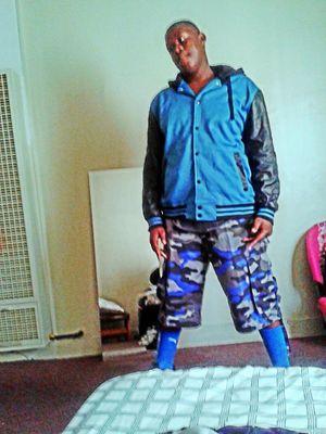 Follow me just 1 fly kid keeping it 1 hunnid and stunning on all the others