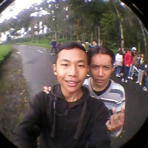WE ARE FRIEND'S TOGETHER!
