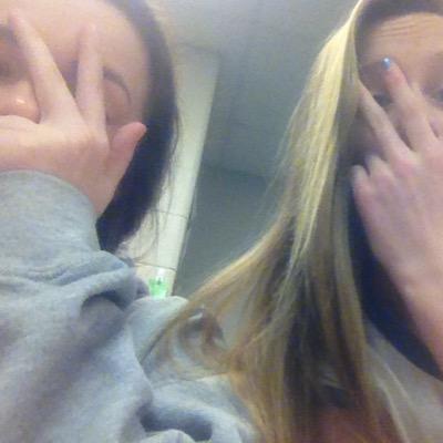 2relatable2beme's profile picture. 