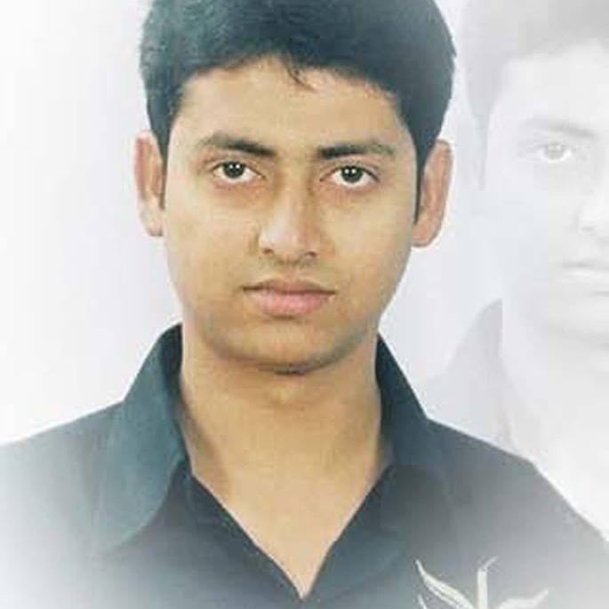 I am professional Photographer with expert in the field of Photo Editing, graphics design along with online marketer. I always response in QUICK time.