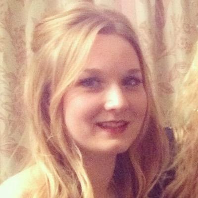 BA Hons Textile Crafts. Research designer. Hand construction. Follow my blog: http://t.co/TvmQAnegKw Instagram: melissamartinsondesigner