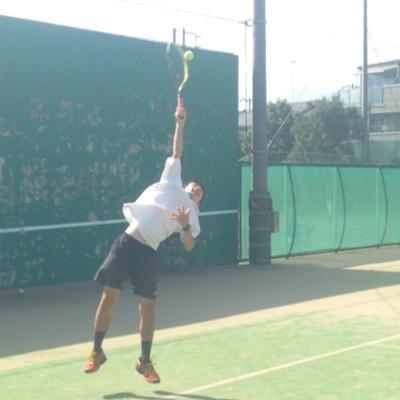 RnTake's profile picture. テニス垢/駿河台大学心理学部/1年/テニス部/副将/主務/6部絶対昇格‼︎