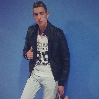 Nanoct95's profile picture. Gipsy flamenco como estilo de vida.. Por las buenas el mejor por las malas más vale que corras.. No quiero ni falsos ni putas en mi vida. De los pijandos