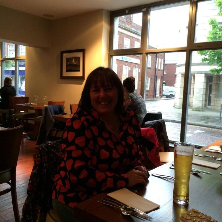 Medical Nurse Practitioner. Animal lover. Bunting maker.