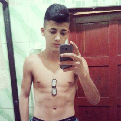 Sin corridos no hay pisteada\▼/& que no pare la borrachera que asi soy feliz ajuaaa \▼/ en las buenas & en las pedas siempre juntos mi compa
