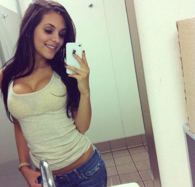 Lyssa! 22! Account got hacked at 3k):