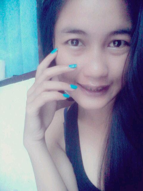 Di atas selimuut dibawah kamu | Hirobby al-amien♥