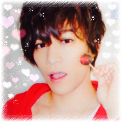 m i k u ❤︎