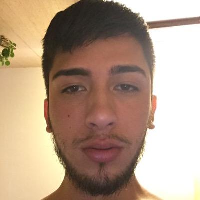 Mexican🇲🇽 | Chicago | 31 | He/Him | 5'5 | 140lbs | Body under construction Uncut Vers. + Undetectable $ Cash App linked - Ask for SnapChat