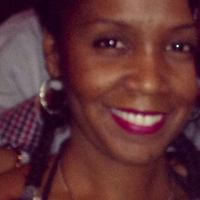 Sports Nutritionist,Fitness Trainer,Vegan, beach lover! I am inspired. ⚓️⚓️ http://t.co/agyb8xmMtI