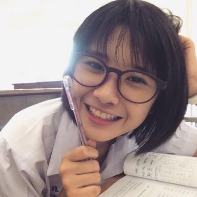 1997s|Thailand~ •Surin • แต่ละสิ่งที่คิด คือ สิ่งที่ทวิตออกมา :)