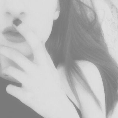 This love left a premanent mark, this love is glowing in the dark. These hands had to let it go free and this love came back to me.