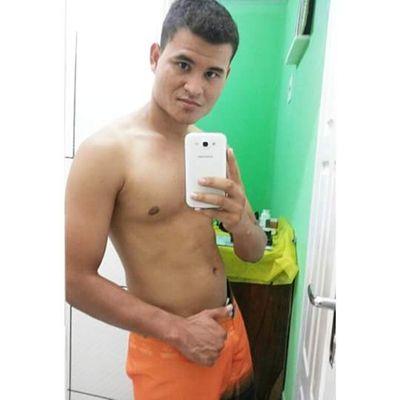 Insta:  @jerffessonlobato