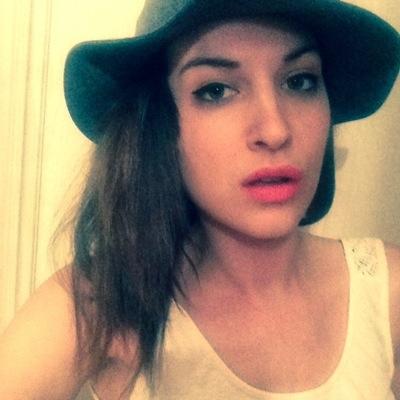 5minutesavectoi's profile picture. Je veux le dressing de Carrie Bradshaw