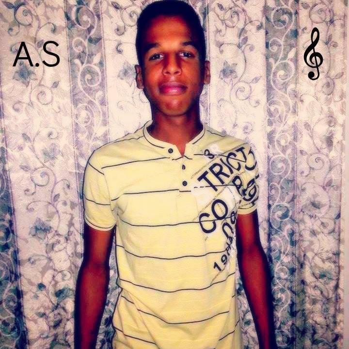 macromedia0981's profile picture. 