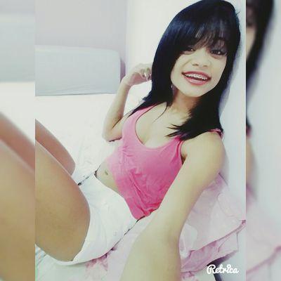 A Mina E Direita So Ta Meio Perdida Culpa , De Uns Otarios Que Passaram Na Sua Vida *-*