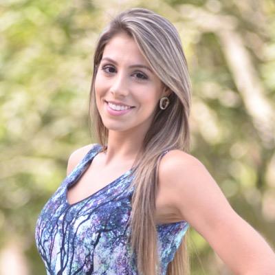 daniellebnunes's profile picture. 