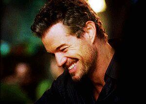 Mark Sloan, cirujano plástico, el mejor de todo Seattle. @TwistyMGrey_SLR More than a friend. A Sister.