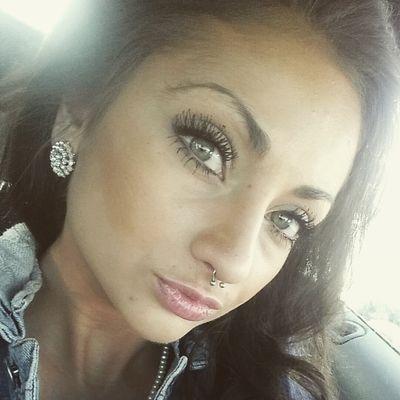 TheeShitlyne's profile picture. Psycho out doing the norm